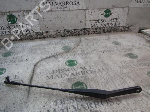 Used Front windshield wiper arm FORD FOCUS II Turnier (DA_, FFS, DS) 1.8 TDCi (115 hp) 3836439