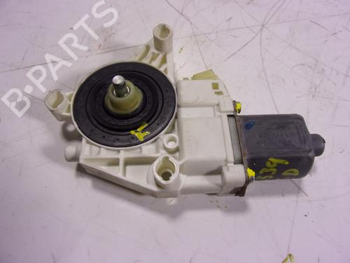 Used Right rear window motor Right rear window motor MERCEDES-BENZ GL-CLASS (X164) GL 320 CDI 4-matic (164.822) (224 hp) 15835696 15835696