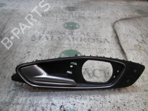 Used Front left interior door handle Front left interior door handle AUDI A1 Sportback (8XA, 8XF) 1.0 TFSI (95 hp) 4011233 4011233