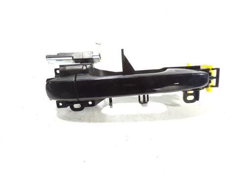 rear-right-exterior-door-handle-toyota-prius-plus-_w4_-6921174020c2-2011-6957781 main image