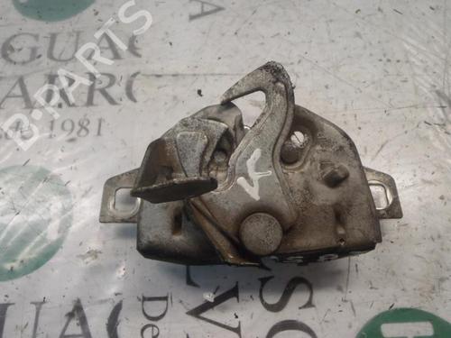 Fechadura do capot Fechadura do capot FIAT PUNTO (188_) 1.2 60 (188.030, .050, .130, .150, .230, .250) (60 hp) 8770415 8770415