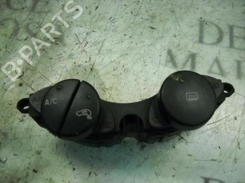 Used Climate control Climate control FORD TRANSIT CONNECT (P65_, P70_, P80_) 1.8 Di (75 hp) 3741863 3741863