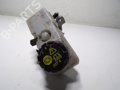 Brake master cylinder RENAULT CLIO IV (BH_) 0.9 TCe 90 (BHNF, BHMA, BHMH, BHJK, BHJR) | BP17138471M77 