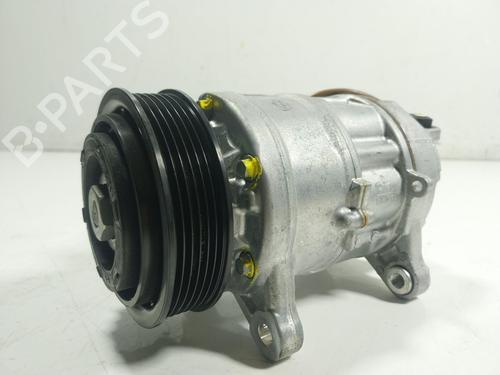 Used AC compressor AC compressor BMW 4 Convertible (G23, G83) M 440 i Mild-Hybrid xDrive (374 hp) 26144860 26144860
