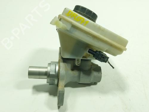 Used Brake master cylinder BMW X3 (F25) sDrive 18 d (143 hp) 27090137
