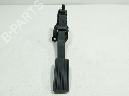 Used Pedal Pedal VOLVO XC40 (536) T2 (129 hp) 36681078 36681078