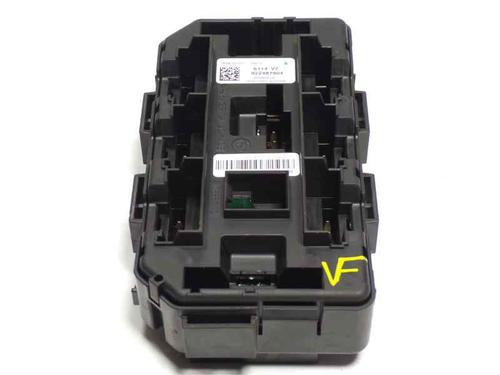 Fuse box BMW 1 (F20)  | BP6681951E1 