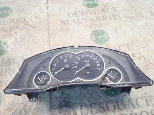 Used Instrument cluster OPEL MERIVA A MPV (X03) 1.7 DTI (E75) (75 hp) 3815688