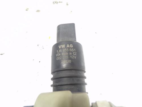 Ruitensproeierpomp VW TOUAREG (7LA, 7L6, 7L7)  | BP14285218E24 