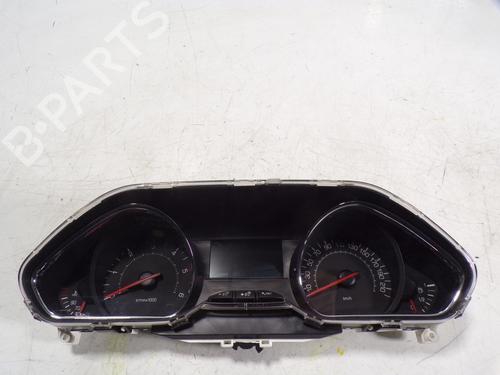 Used Instrument cluster PEUGEOT 208 I (CA_, CC_) 1.4 HDi (68 hp) 8818488