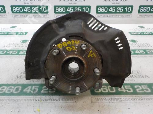 Used Left front steering knuckle TOYOTA AURIS (_E15_) 1.4 D-4D (NDE150_, NDE150R) (90 hp) 3870824
