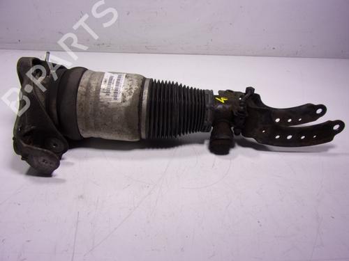 Used Right front shock absorber AUDI Q7 (4LB) 3.0 TDI quattro (233 hp) 15522977