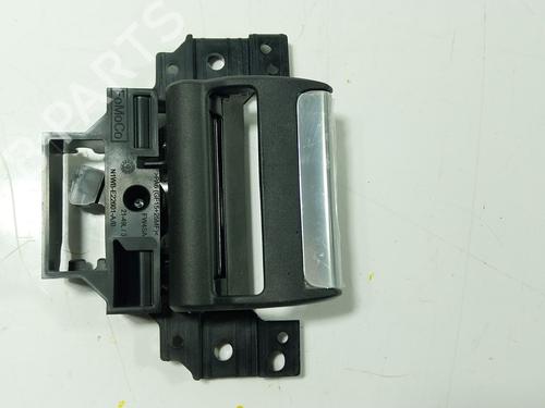 Used Rear left interior door handle Rear left interior door handle VW AMAROK (T1A, T1B) [2022-2026] 36076739 36076739