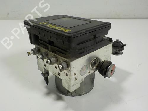 Used ABS pump RENAULT TRAFIC III Van (FG_) [2014-2025]  12200940