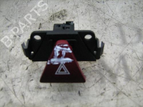 Used Warning switch Warning switch PEUGEOT 307 Break (3E) 1.6 HDi (90 hp) 3768297 3768297