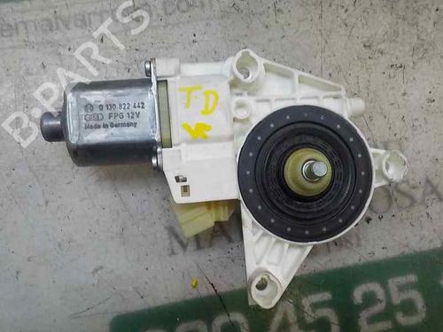 Used Right rear window motor Right rear window motor 5099186 5099186