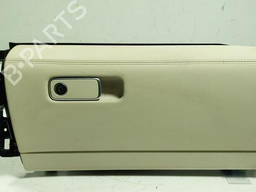 Used Glove box Glove box MERCEDES-BENZ SL (R232) 55 AMG 4-matic+ (232.480) (476 hp) 26135152 26135152