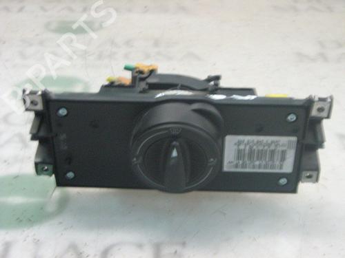 Used Climate control SEAT IBIZA II (6K1) 1.4 16V (75 hp) 3778556