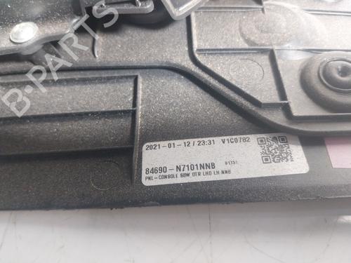 Armrest / Center console HYUNDAI TUCSON (NX4E, NX4A) 1.6 T-GDi | BP21131104I20 - Image 9