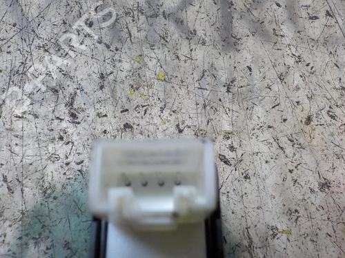  - Image 4