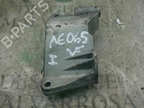Used Engine mount Engine mount 9086637 9086637
