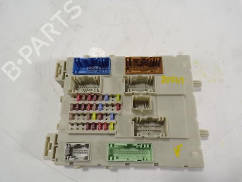 Used Fuse box Fuse box VOLVO V40 Hatchback (525) [2012-2019] 9139711 9139711