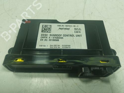 Used Electronic module Electronic module TESLA MODEL S (5YJS) 90D AWD (422 hp) 16546871 16546871