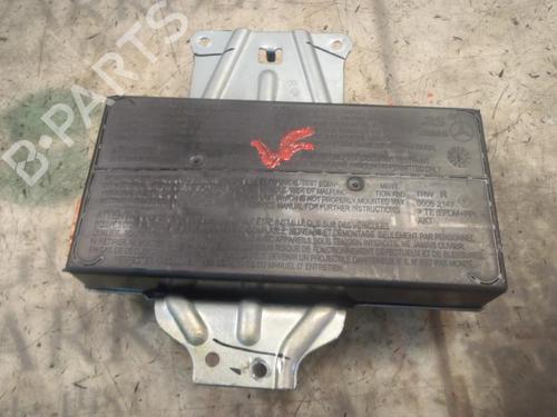 Used Right seat airbag MERCEDES-BENZ CLK (C208) [1997-2003]  3814373
