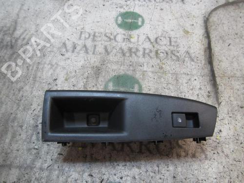 Used Right rear window switch Right rear window switch CHEVROLET CRUZE (J300) [2009-2026] 3842903 3842903