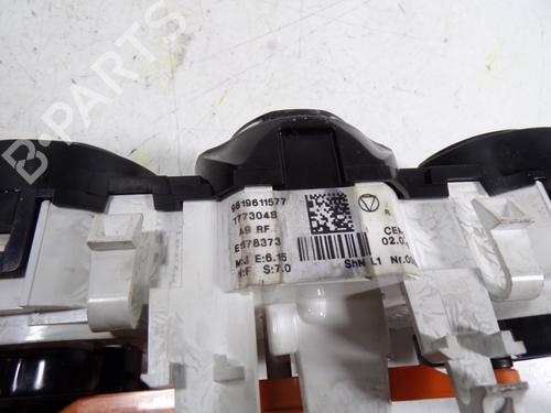 Climate control PEUGEOT 208 I (CA_, CC_) 1.6 BlueHDi 100 | BP8126957I5 