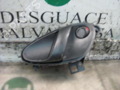 Used Front left interior door handle Front left interior door handle CITROËN XSARA (N1) 1.6 i (88 hp) 3744118 3744118