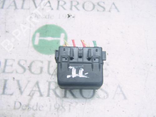 electronic-module-renault-scenic-ii-jm01_-2003-2004-2005-2006-2007-2008-2009-2010-3782765 main image
