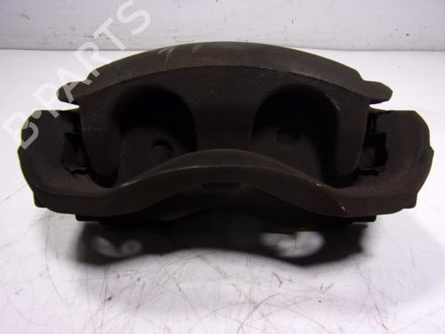Used Right front brake caliper Right front brake caliper IVECO DAILY VI Van 33S13, 35S13, 35C13 (126 hp) 17024138 17024138
