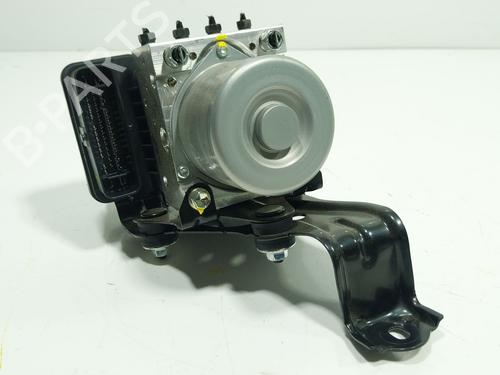 Módulo de ABS TOYOTA LAND CRUISER (_J25_) 2.8 D MHEV 4x4 (GDJ251) (204 hp) 32715104