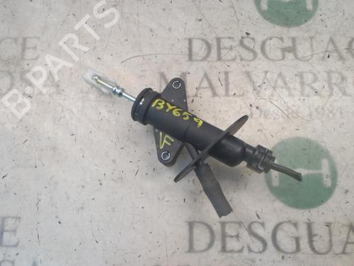 Used Clutch slave cylinder Clutch slave cylinder JAGUAR X-TYPE I (X400) 2.1 V6 (156 hp) 14270786 14270786
