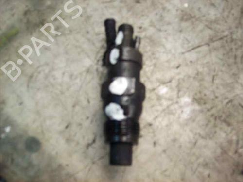 Used Injector PEUGEOT 406 (8B) 1.9 TD (90 hp) 3766109