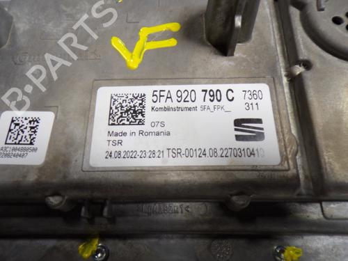 Instrument cluster CUPRA LEON Sportstourer (KL8, KU8, KUD) 2.0 TSI 4Drive | BP15404561C47 