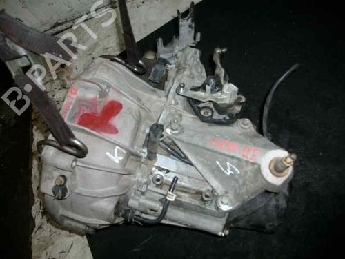 Used Gearbox NISSAN MICRA III (K12) 1.2 16V (65 hp) 3782893