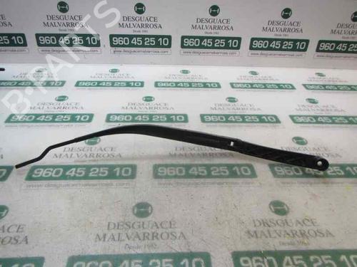 Used Front windshield wiper arm Front windshield wiper arm KIA RIO III (UB) 1.2 CVVT (84 hp) 3990988 3990988