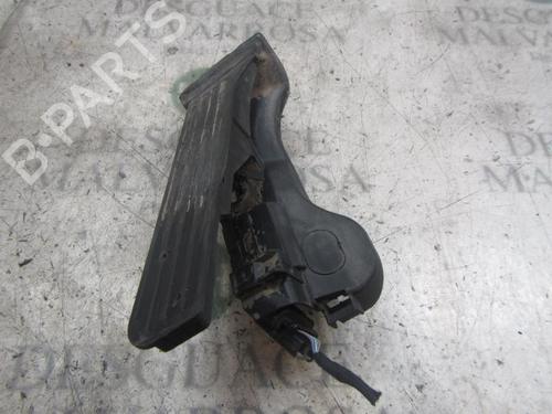 Pedal Pedal VW GOLF V (1K1) 1.9 TDI (105 hp) 3820216 3820216