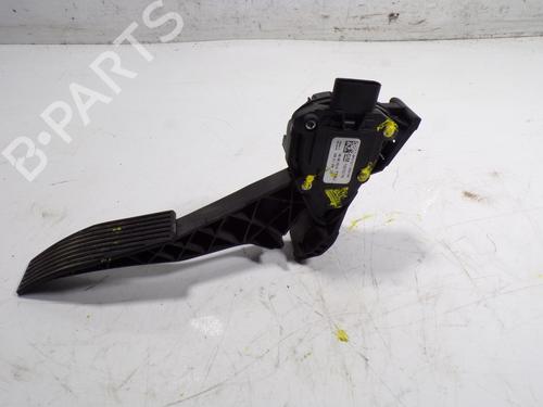 Used Pedal Pedal OPEL ASTRA K (B16) 1.4 Turbo (68) (125 hp) 9498839 9498839