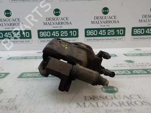 Używane Zacisk hamulca przedniego lewego MERCEDES-BENZ VITO Bus (W638) 112 CDI 2.2 (638.194) (122 hp) 11550430