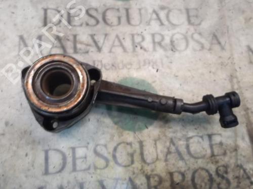 Used Clutch slave cylinder OPEL VIVARO A Bus (X83) [2001-2015]  14270539