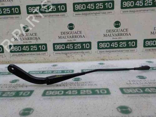 Used Front windshield wiper arm Front windshield wiper arm BMW 3 (F30, F80) 320 d (184 hp) 5568049 5568049