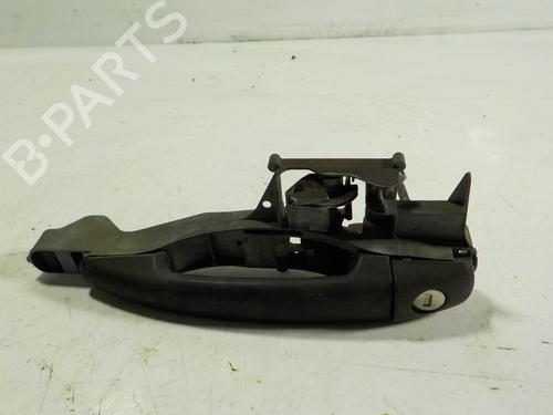 Used Front left exterior door handle Front left exterior door handle 8306179 8306179