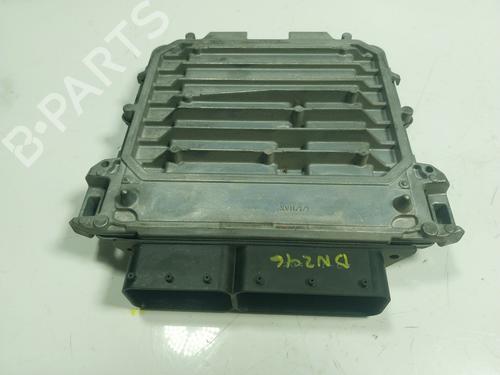 Used Engine control unit (ECU) MERCEDES-BENZ GLA-CLASS (X156) GLA 180 (156.942) (122 hp) 17110263