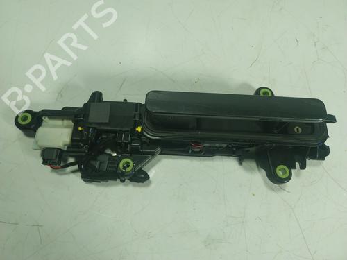 Venstre foran utvendig håndtak LAND ROVER RANGE ROVER EVOQUE (L551) 2.0 D180 MHEV 4x4 (180 hp) 17636734