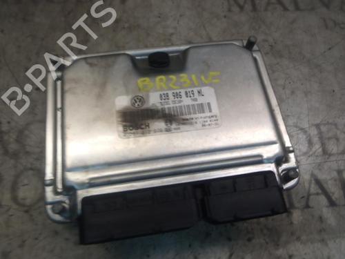 Used Engine control unit (ECU) Engine control unit (ECU) SEAT CORDOBA (6L2) 1.9 TDI (100 hp) 3800727 3800727
