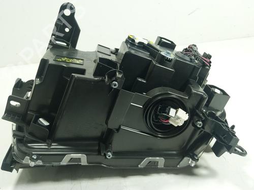 Right headlight TOYOTA LAND CRUISER (_J25_) 2.8 D MHEV 4x4 (GDJ251) | BP27805986C29 