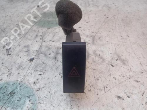 Used Warning switch Warning switch CHEVROLET NUBIRA Saloon 1.6 (109 hp) 3826043 3826043